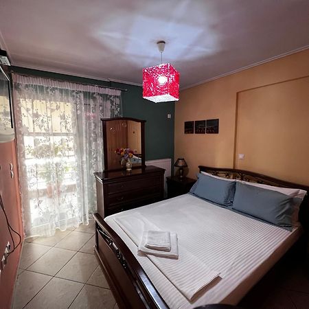 Premium Apartment In Халкис Екстериор снимка