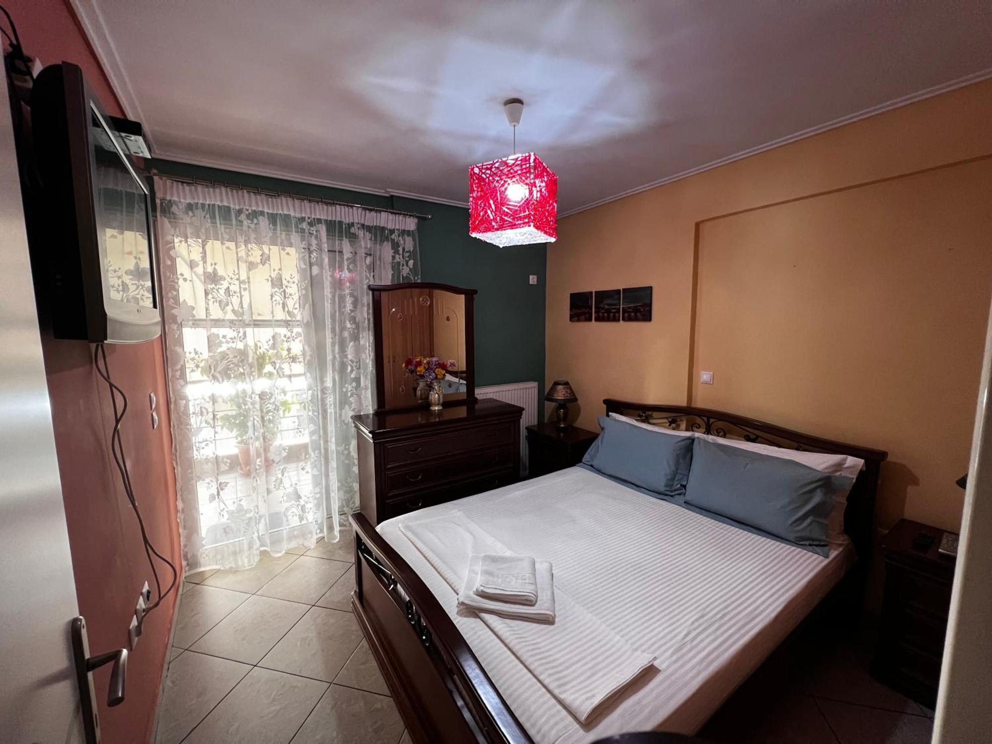 Premium Apartment In Халкис Екстериор снимка